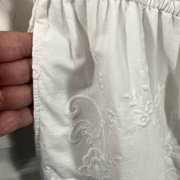 Abercrombie & Fitch white eyelet romper - Picture 6 of 13